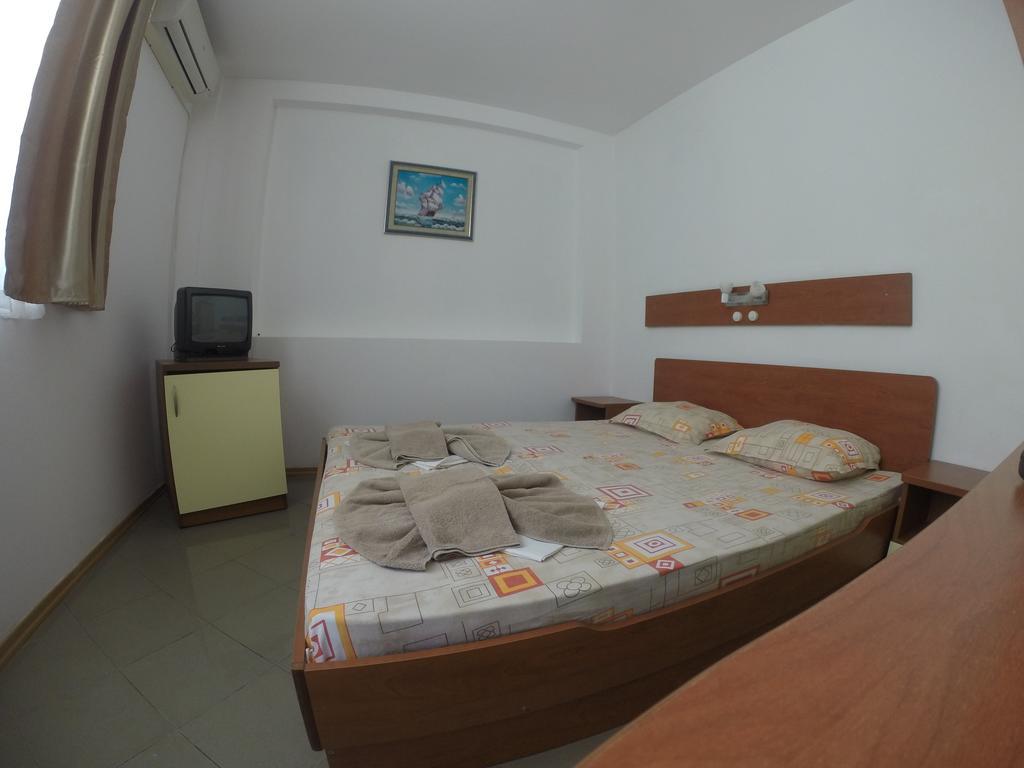 Hotel Filland Sozopol Rum bild