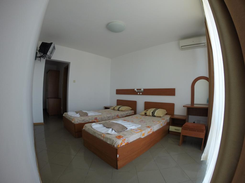 Hotel Filland Sozopol Rum bild