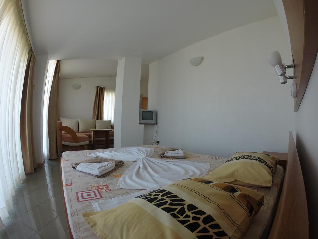 Hotel Filland Sozopol Rum bild