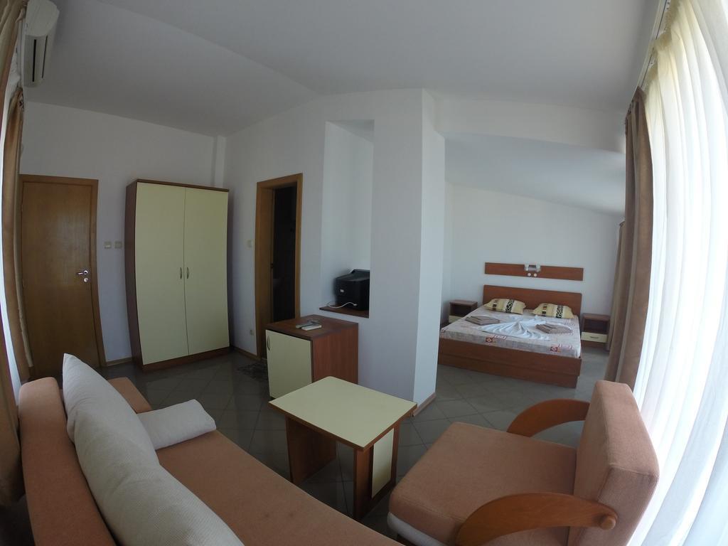 Hotel Filland Sozopol Rum bild